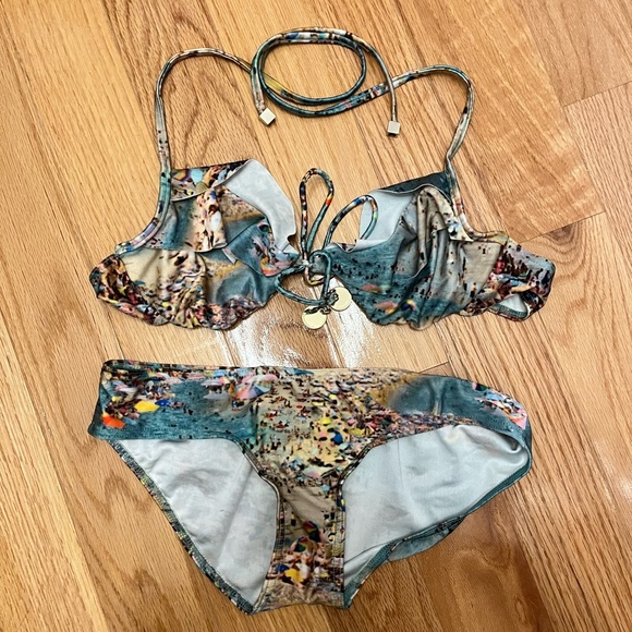 PRE-LOVED ZIMMERMAN RUFFLE ANIMAL PRINT BIKINI TOP AND BOTTOM - Picture 1 of 8